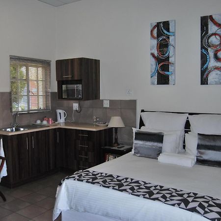 Welcome Guest House Vereeniging Exterior foto